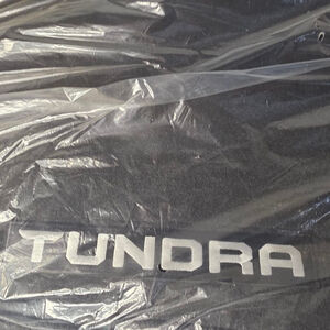 NWT Toyota Tundra Floor Mats